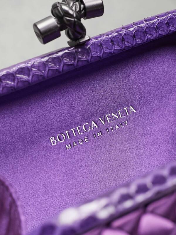 Bottega Veneta shoulder bag — AAA Quality Replica