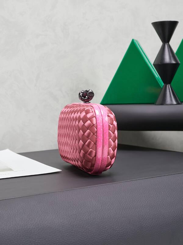 Bottega Veneta Pink shoulder bag — 1:1 Replica