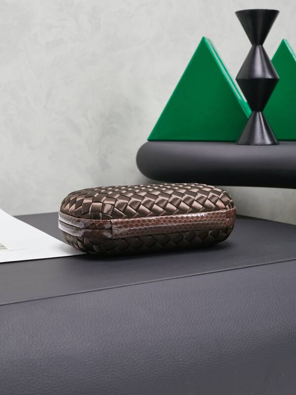 Bottega Veneta shoulder bag — Top Quality Replica