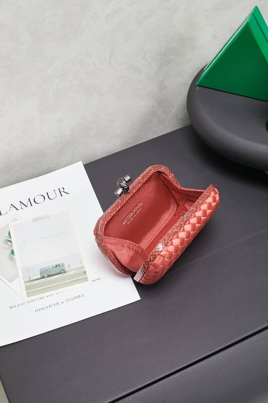 Bottega Veneta shoulder bag — AAA Quality Replica
