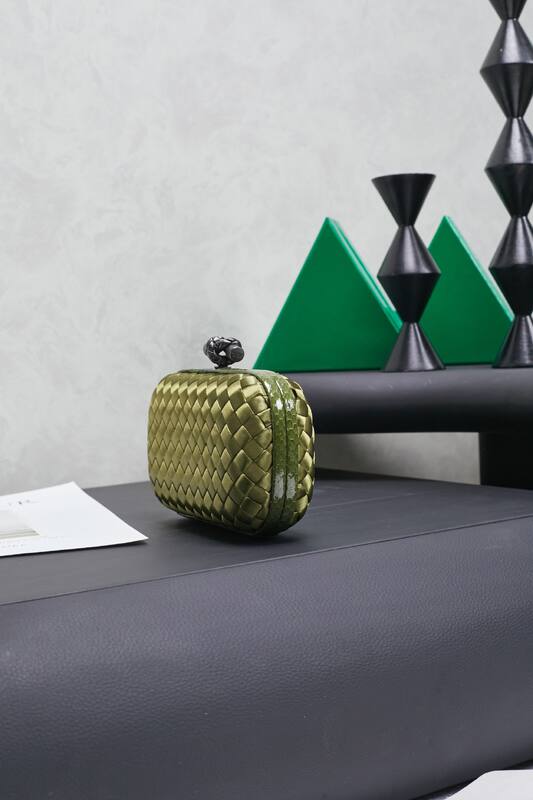 Bottega Veneta Green shoulder bag — Top Quality Replica