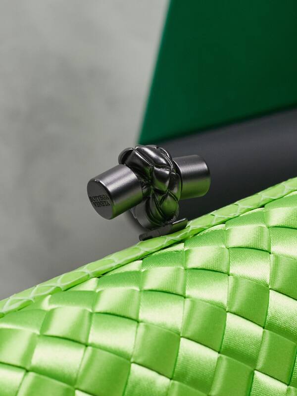 Bottega Veneta Green shoulder bag — AAA Quality Replica