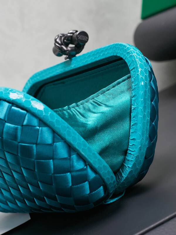 Bottega Veneta shoulder bag — Top Quality Replica