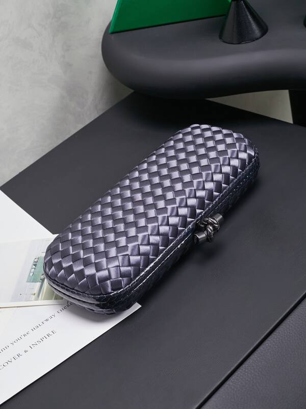 Bottega Veneta Knot Dark gray intrecciato satin evening bag — AAA Quality Replica