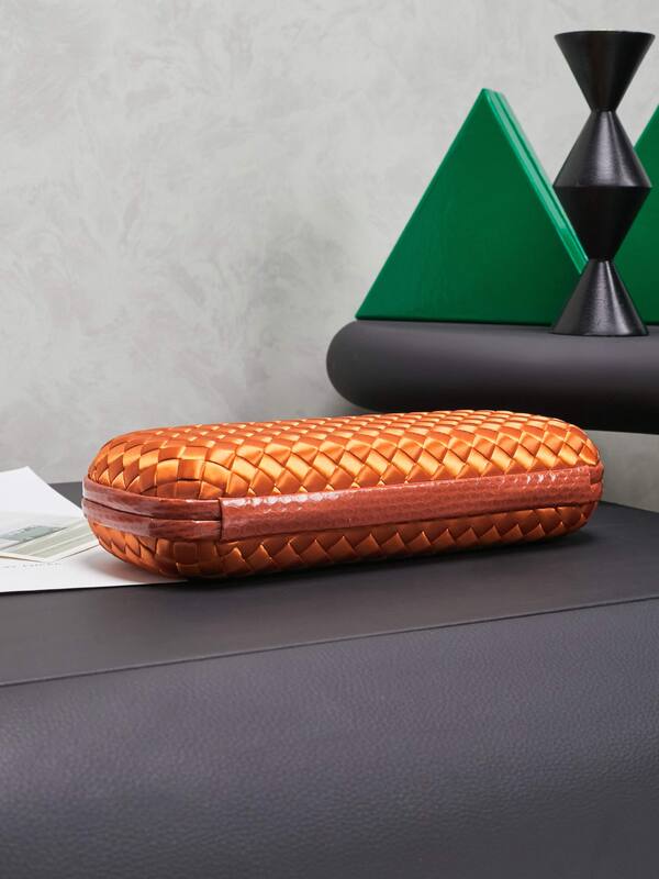 Bottega Veneta shoulder bag — AAA Quality Replica