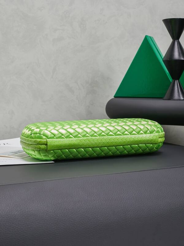 Bottega Veneta Green shoulder bag — Top Quality Replica