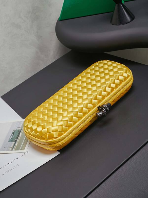 Bottega Veneta shoulder bag — Top Quality Replica
