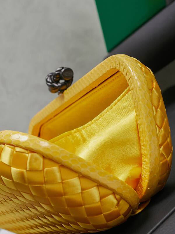 Bottega Veneta shoulder bag — Top Quality Replica