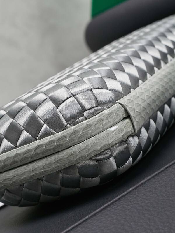 Bottega Veneta Silver shoulder bag — 1:1 Replica