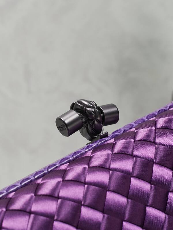 Bottega Veneta shoulder bag — AAA Quality Replica