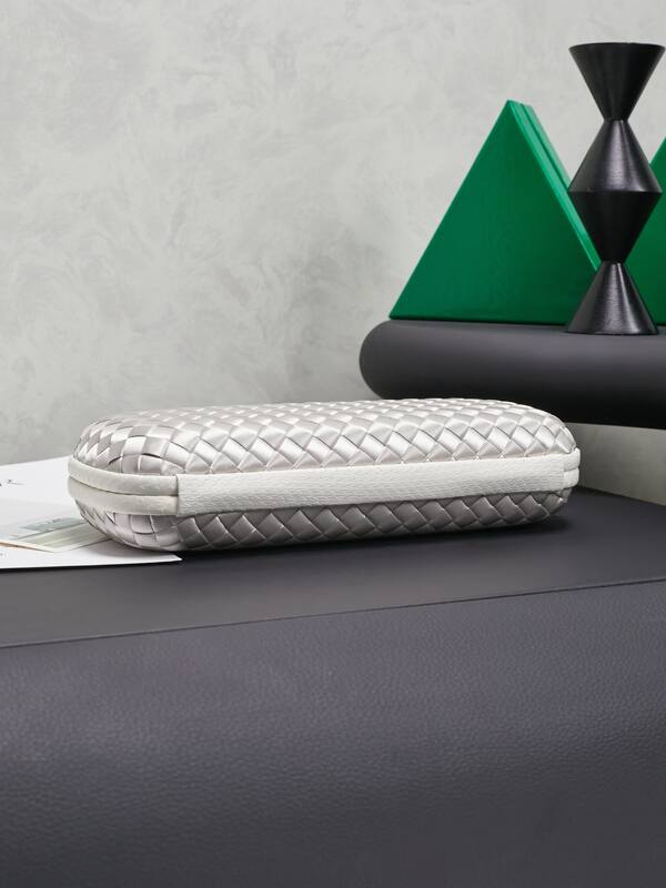 Bottega Veneta Silver shoulder bag — Premium Replica