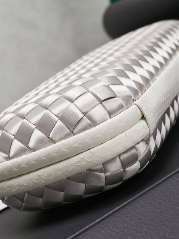 Bottega Veneta Silver shoulder bag — Premium Replica