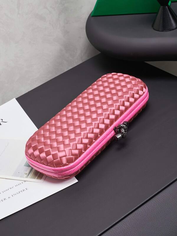 Bottega Veneta Pink shoulder bag — AAA Quality Replica
