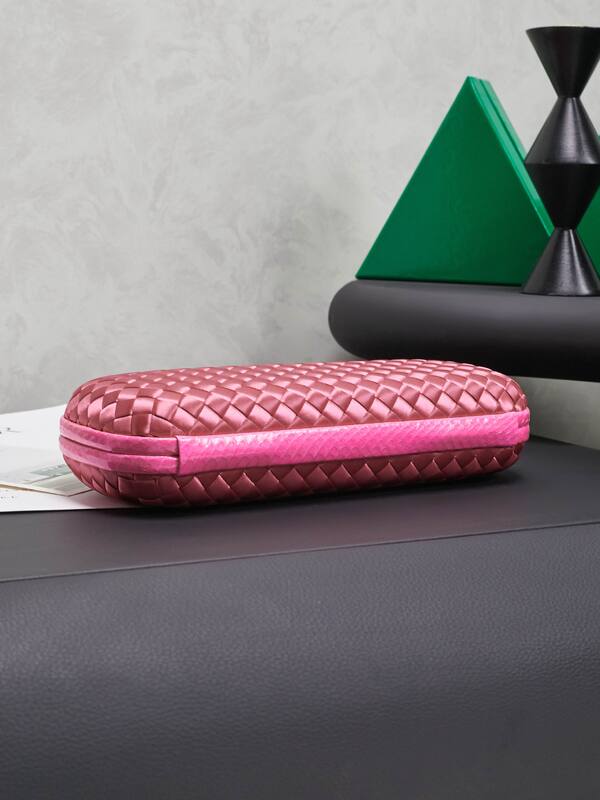 Bottega Veneta Pink shoulder bag — AAA Quality Replica