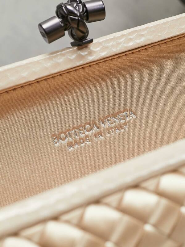 Bottega Veneta Gold shoulder bag — Premium Replica