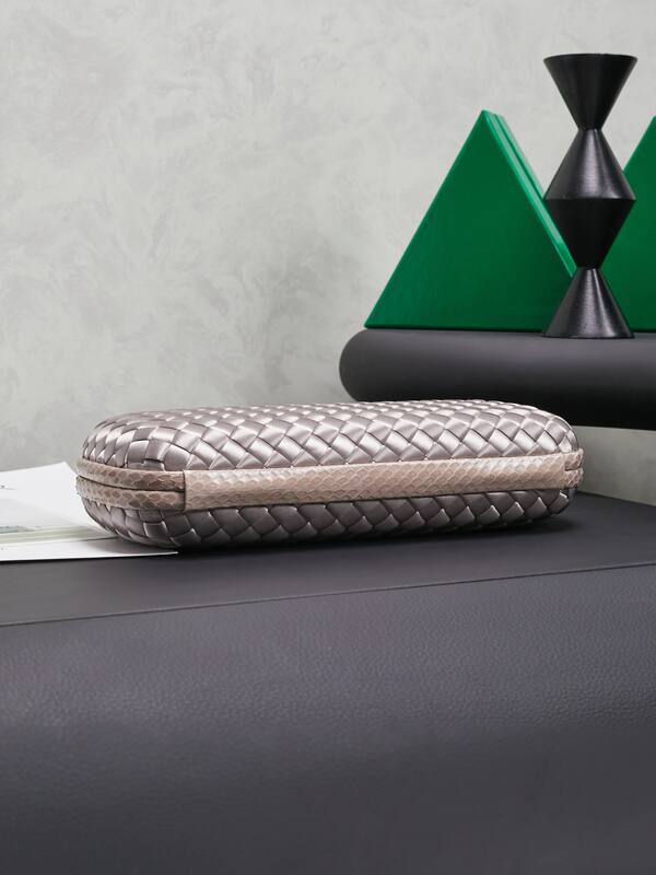 Bottega Veneta Silver shoulder bag — Premium Replica