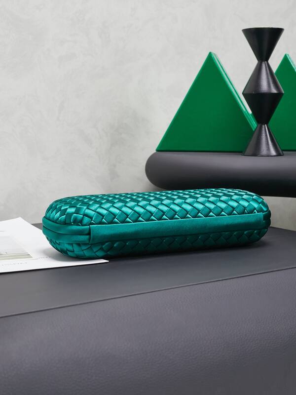 Bottega Veneta Green shoulder bag — Top Quality Replica