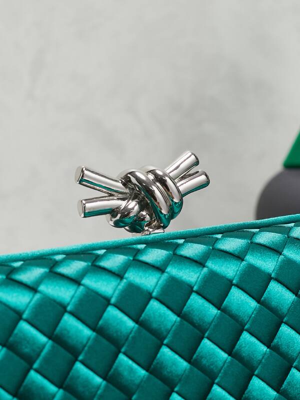 Bottega Veneta Green shoulder bag — Top Quality Replica