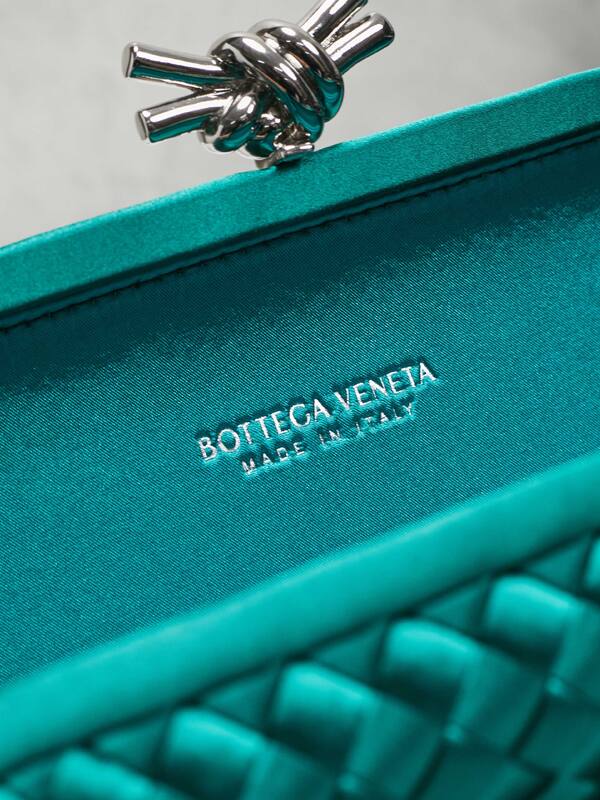 Bottega Veneta Green shoulder bag — Top Quality Replica