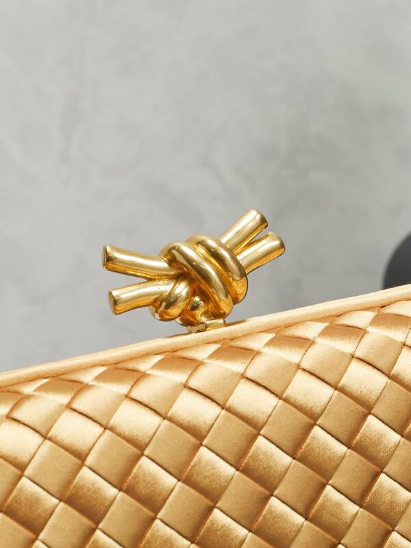 Bottega Veneta Knot Gold Intreccio Satin evening — Top Quality Replica