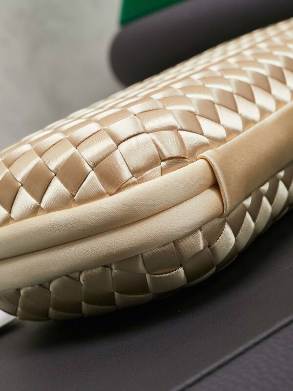 Bottega Veneta Knot Champagne gold Intreccio satin evening — 1:1 Replica