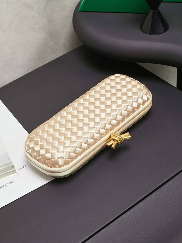 Bottega Veneta Knot Champagne gold Intreccio satin evening — 1:1 Replica