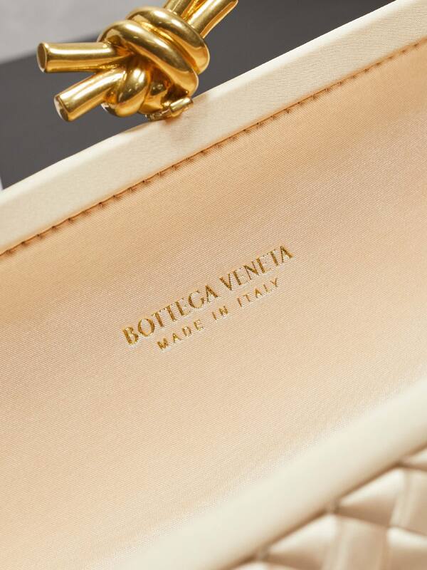 Bottega Veneta Knot Champagne gold Intreccio satin evening — 1:1 Replica