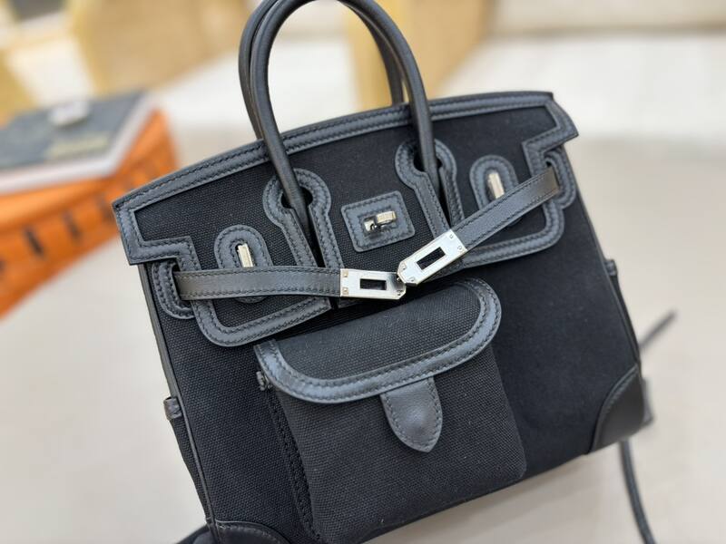 Hermes Cargo 25 Black everyday — AAA Quality Replica