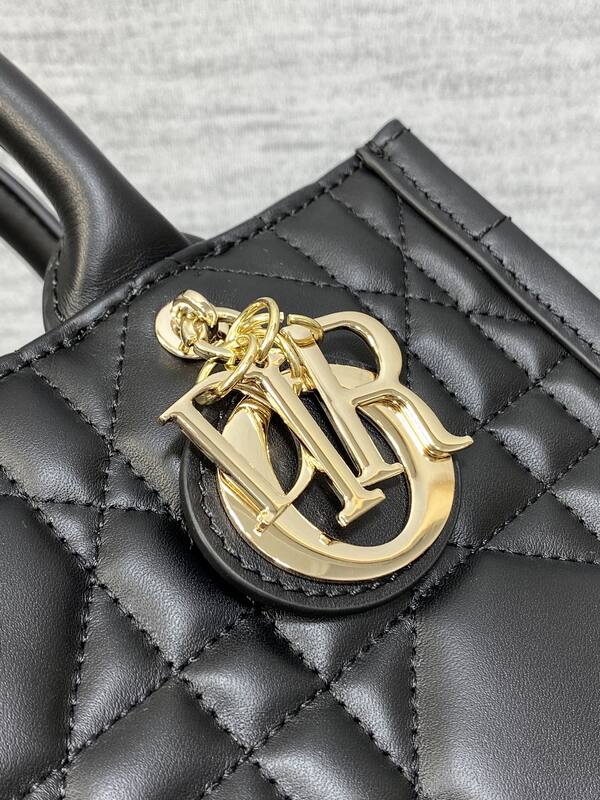 Dior Lady Black shoulder — 1:1 Replica