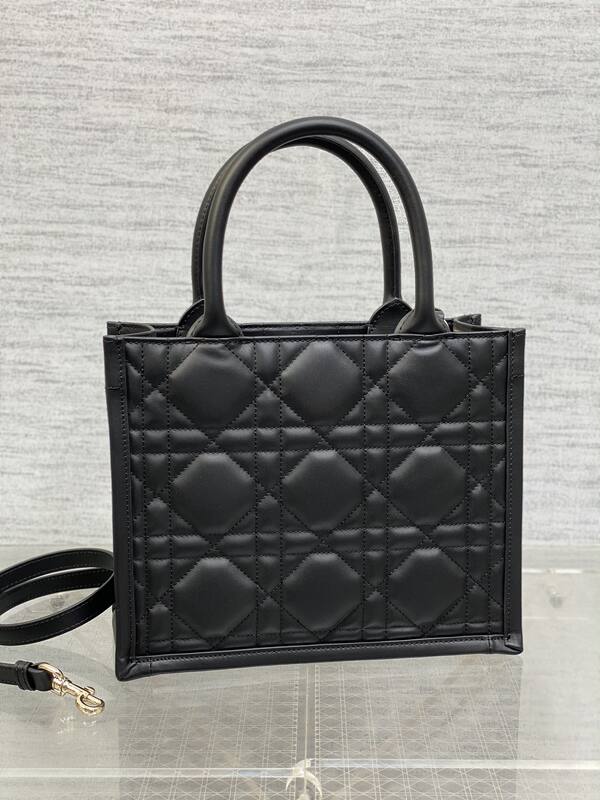 Dior Lady Black shoulder — 1:1 Replica