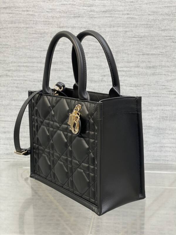 Dior Lady Black shoulder — 1:1 Replica