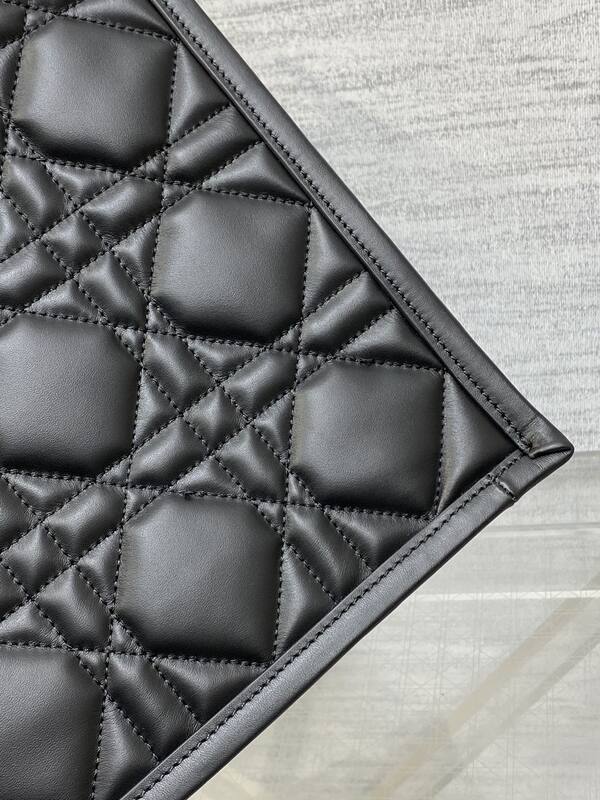 Dior Book Tote Black — Premium Replica