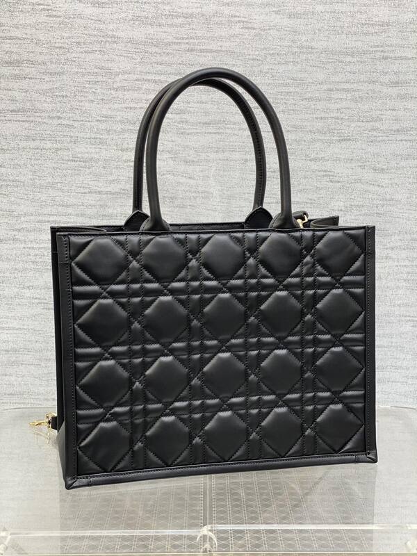 Dior Book Tote Black — Premium Replica
