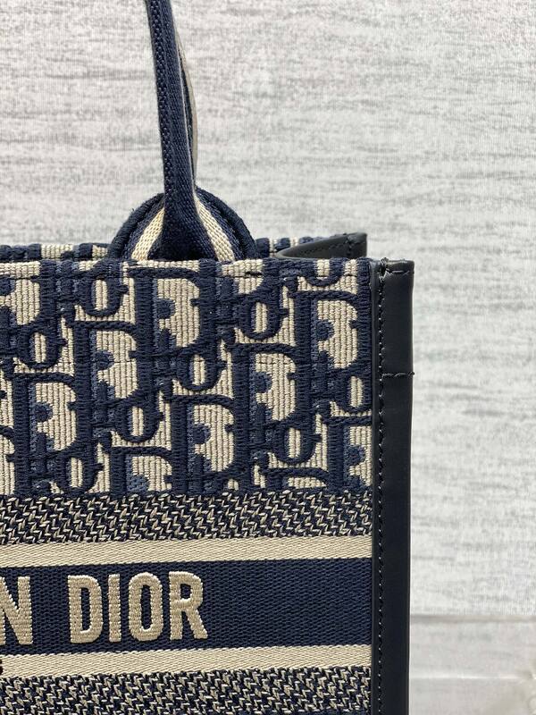 Dior Book Tote Blue Oblique small — AAA Quality Replica