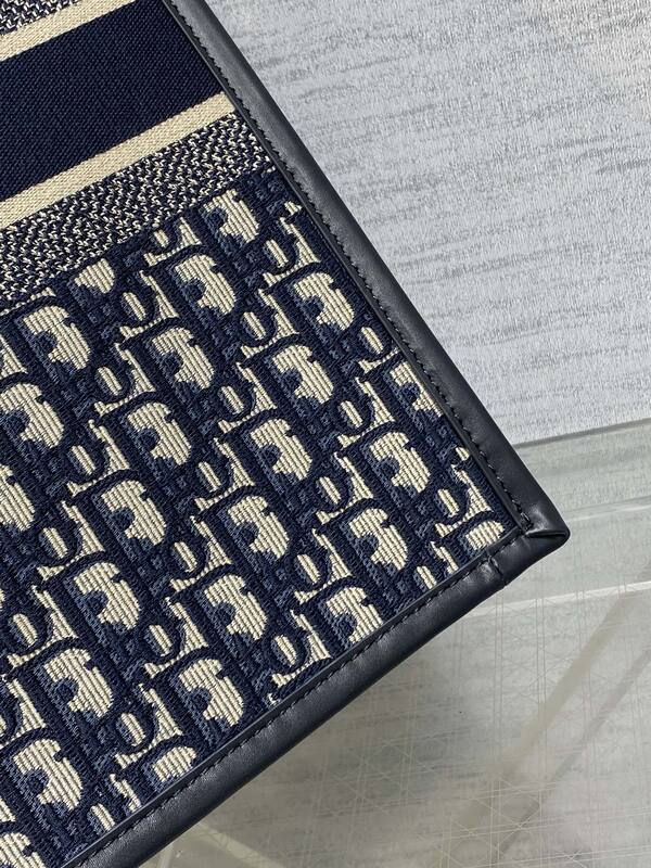 Dior Book Tote Blue Oblique — AAA Quality Replica