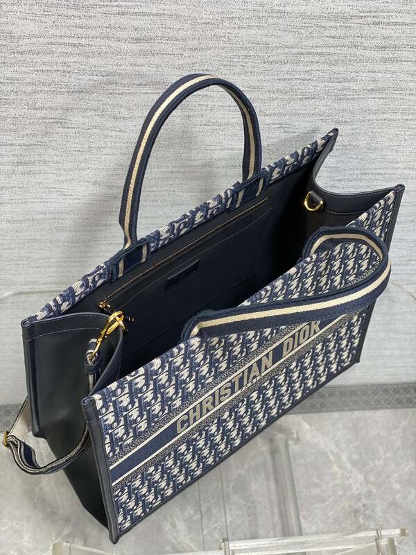 Dior Book Tote Blue Oblique — AAA Quality Replica