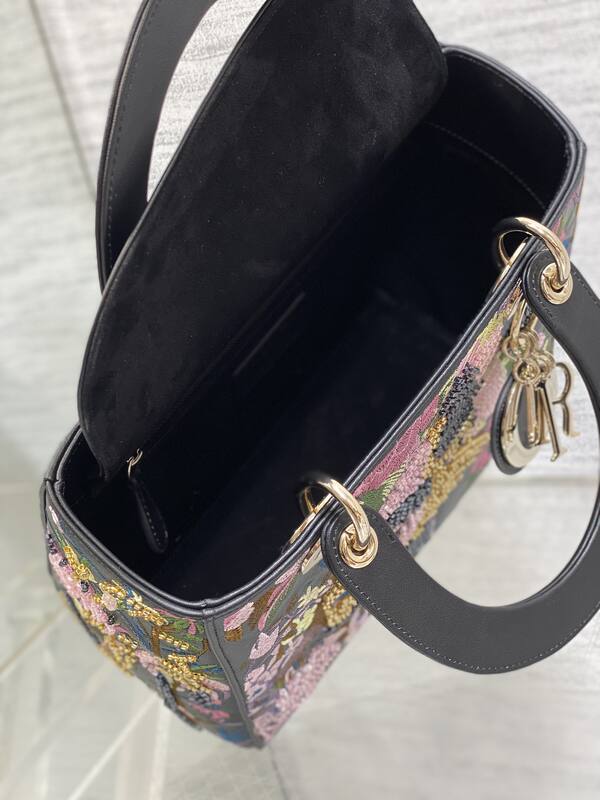 Dior Lady Black floral embroidered shoulder — AAA Quality Replica