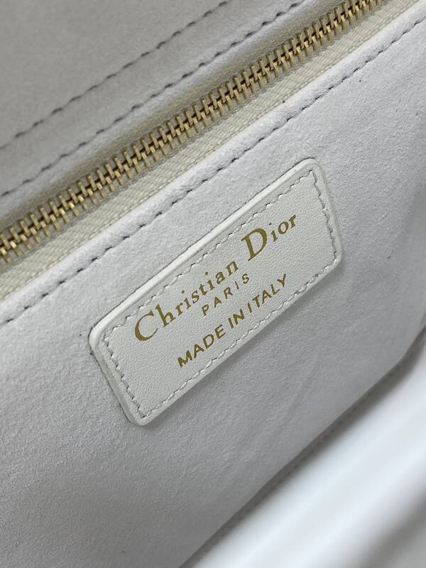 Dior Lady White multicolor beaded floral shoulder — Top Quality Replica