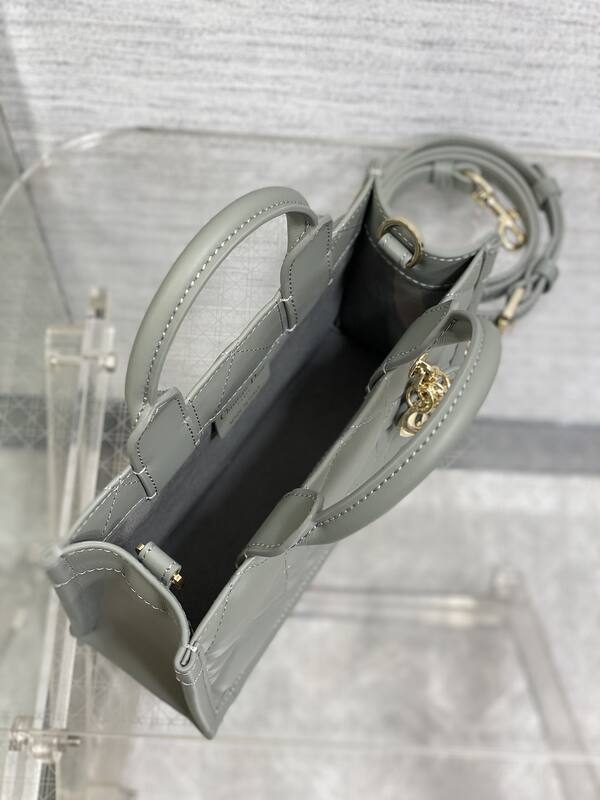 Dior Lady Grey shoulder — Top Quality Replica