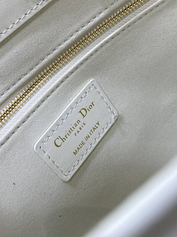 Dior Lady White everyday — Premium Replica