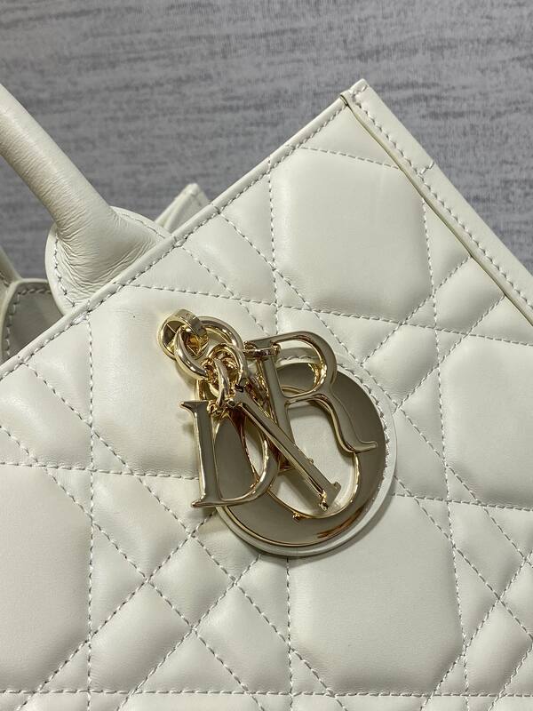 Dior White work — 1:1 Replica
