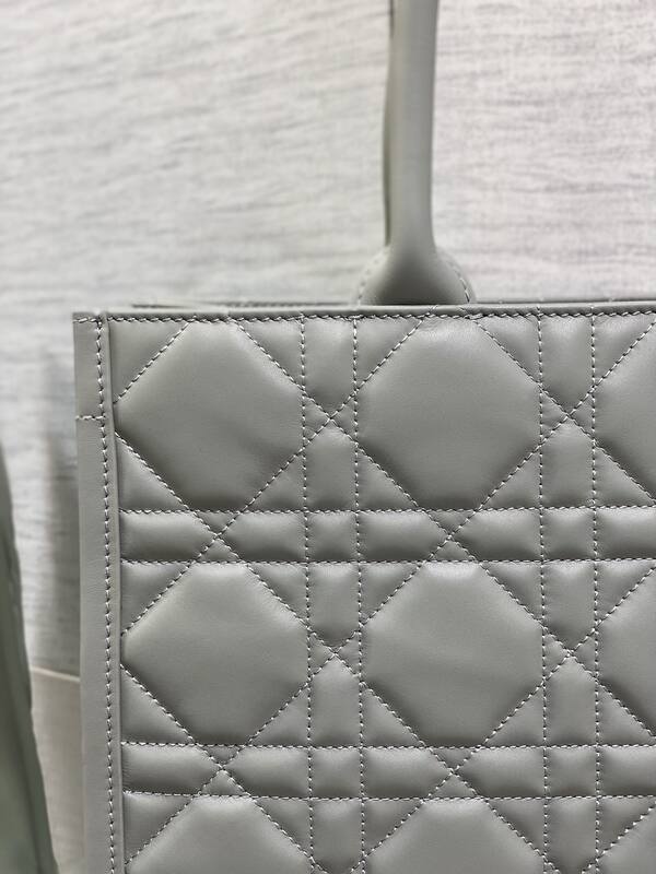 Dior Lady Grey everyday — 1:1 Replica