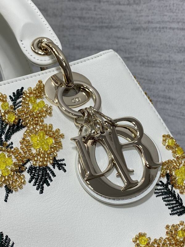 Dior Lady White with yellow floral embroidery shoulder — 1:1 Replica