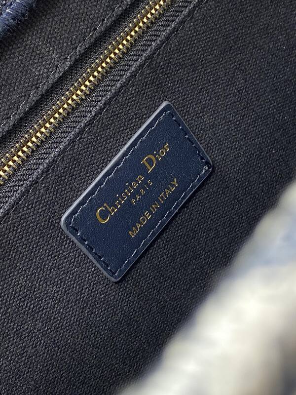 Dior Book Tote Navy and White Oblique embroidery — 1:1 Replica