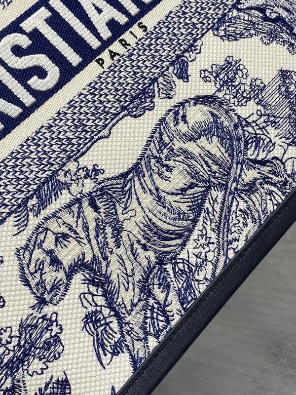 Dior Blue and White Toile de Jouy tote — Top Quality Replica