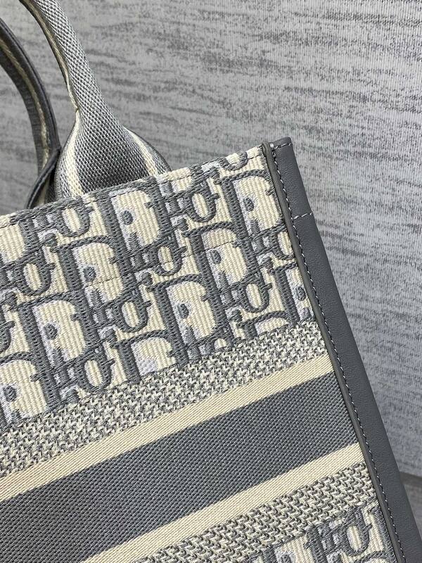 Dior Book Tote Blue Oblique small — Top Quality Replica