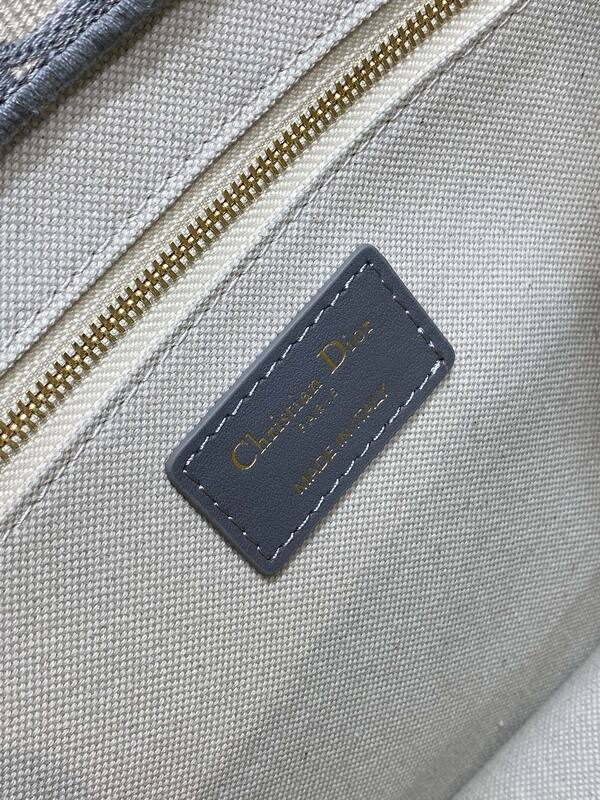 Dior Book Tote Blue Oblique small — Top Quality Replica