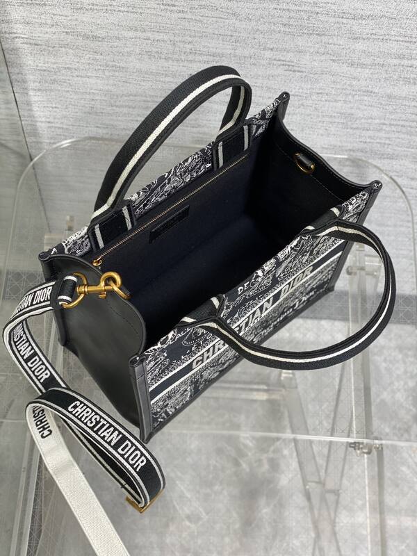 Dior Book Tote Black and white embroidered canvas — AAA Quality Replica