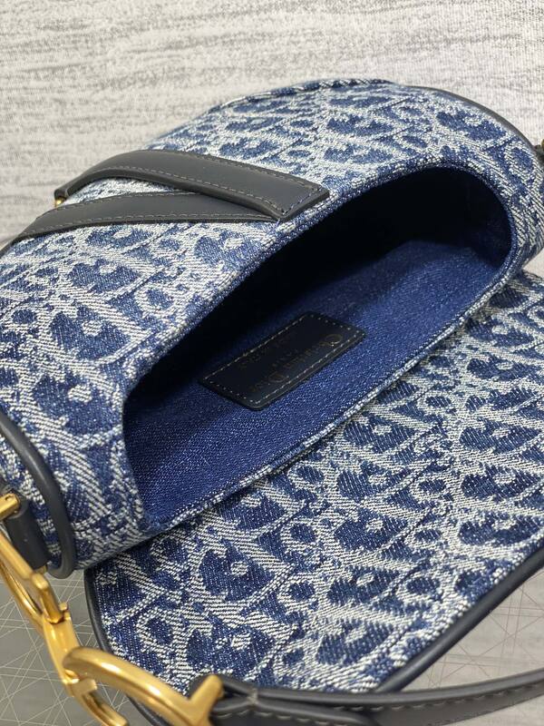 Dior Blue Oblique denim with black leather crossbody — Top Quality Replica