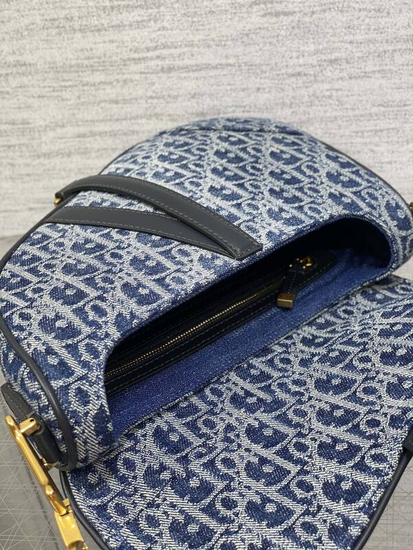 Dior Blue Oblique denim crossbody — AAA Quality Replica